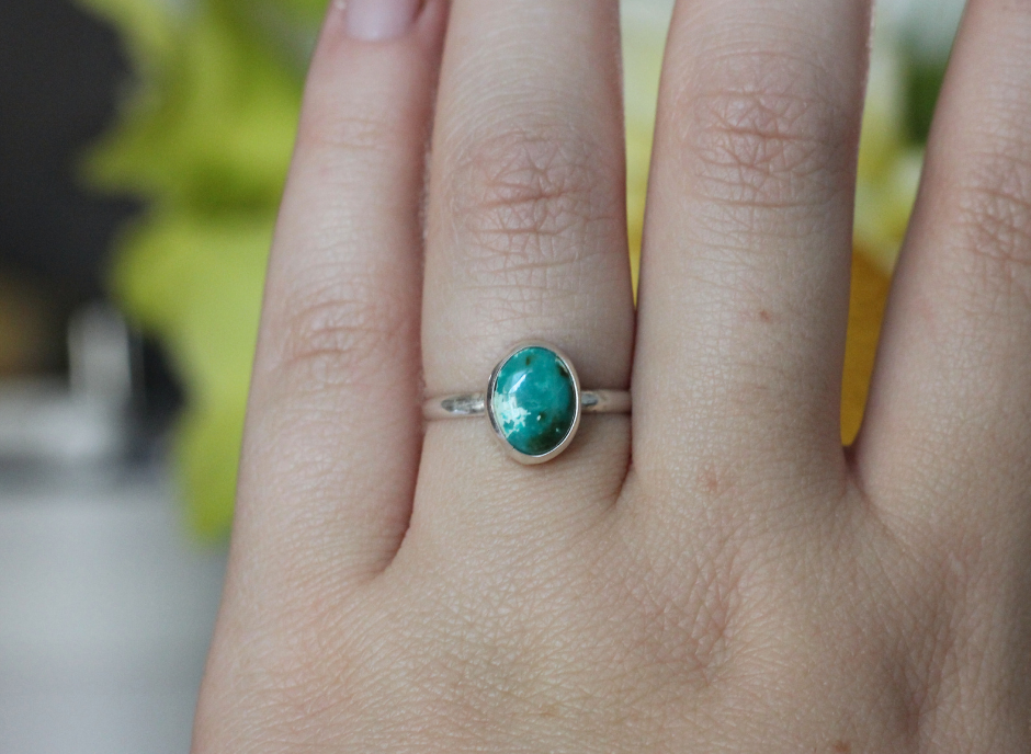 Turquoise Ring // Size 9