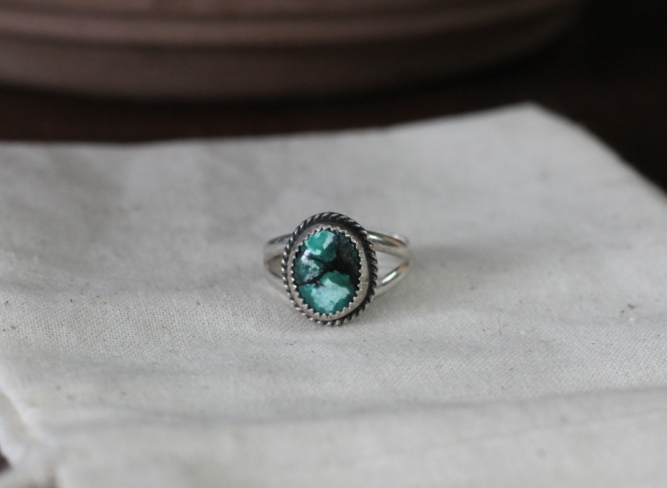 Turquoise Ring // Size 7