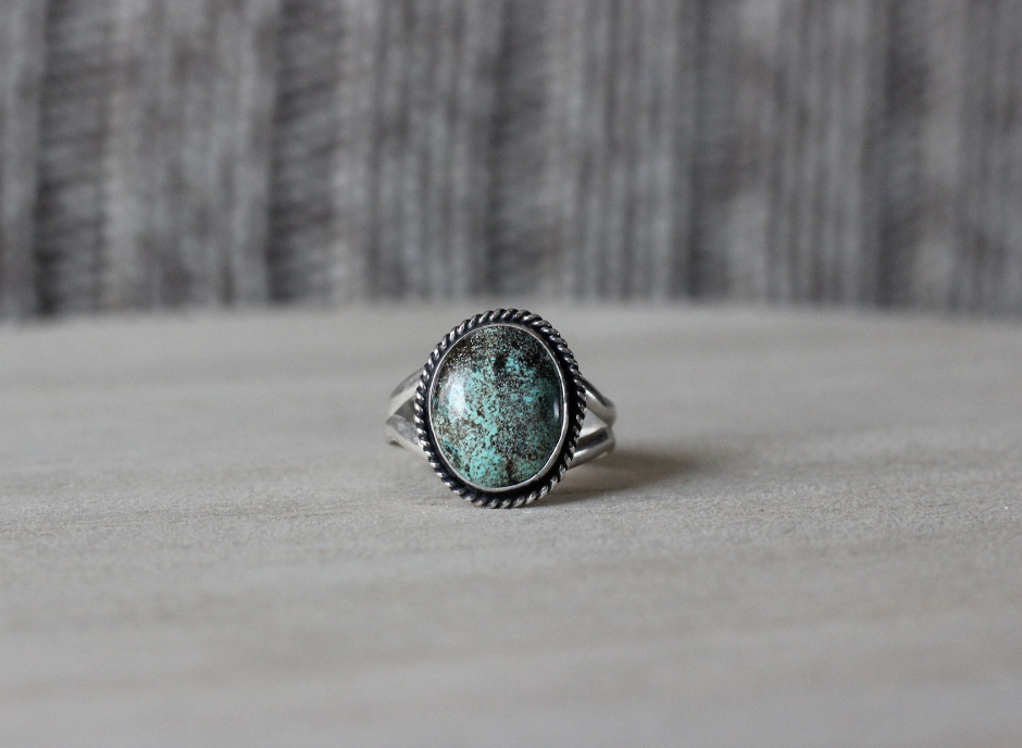 Turquoise Ring // Size 8 // OOAK