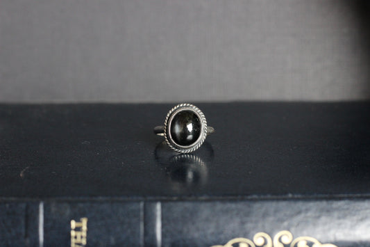 Black Star Diopside Ring // Size 7