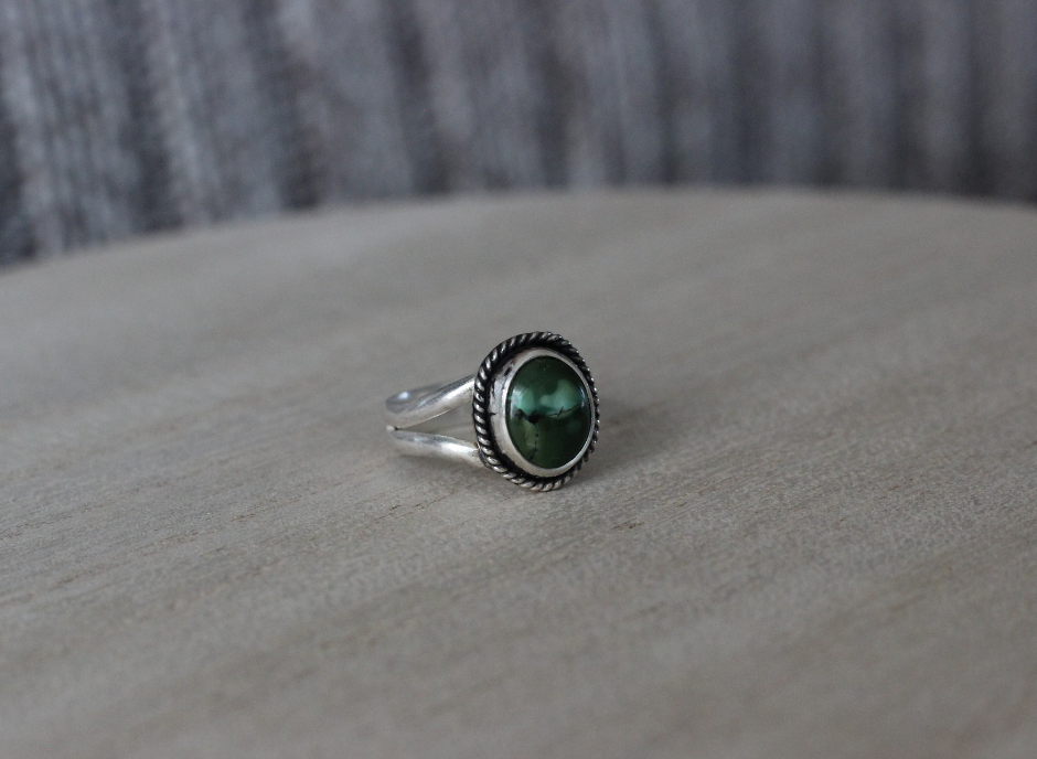 Turquoise Ring // Size 8
