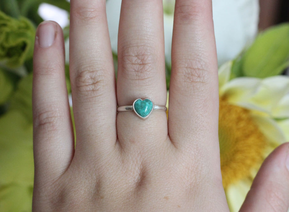 Turquoise Heart Ring // Size 10