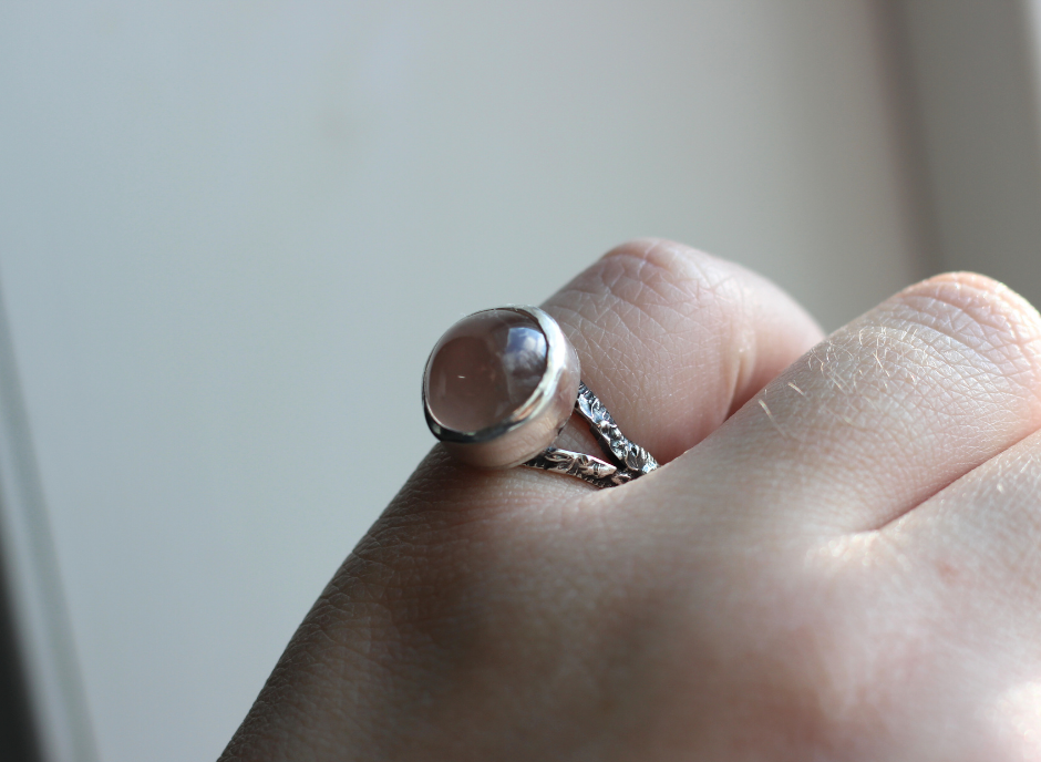 Rose Quartz Rose Garden Ring // Size 7