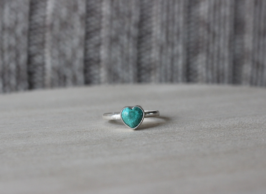 Turquoise Heart Ring // Size 10