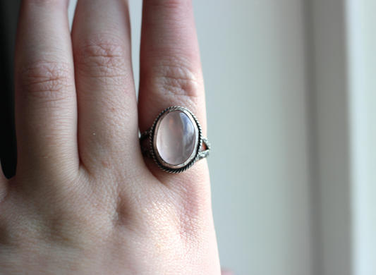 Rose Quartz Rose Garden Ring // Size 10