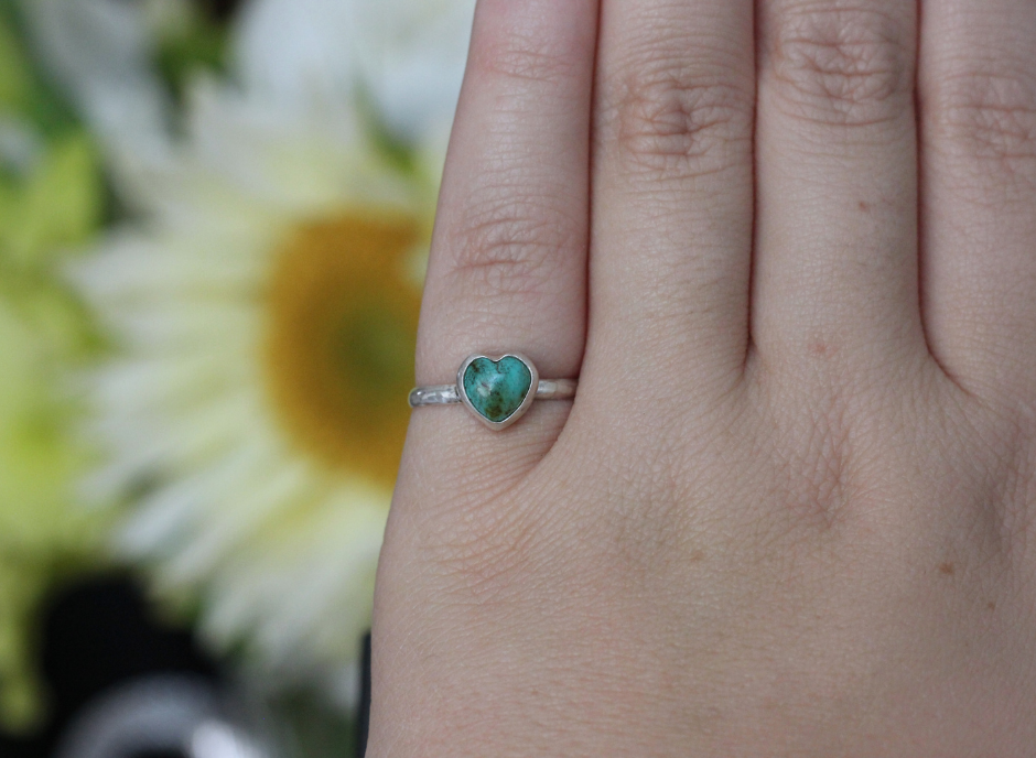 Turquoise Heart Ring // Size 7