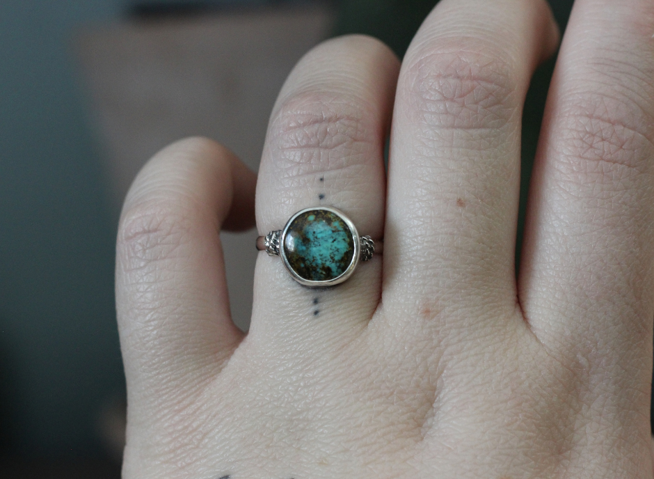 Turquoise Ring // Size 8