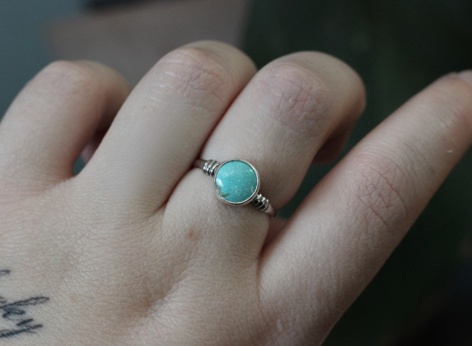 Turquoise Ring // Size 9