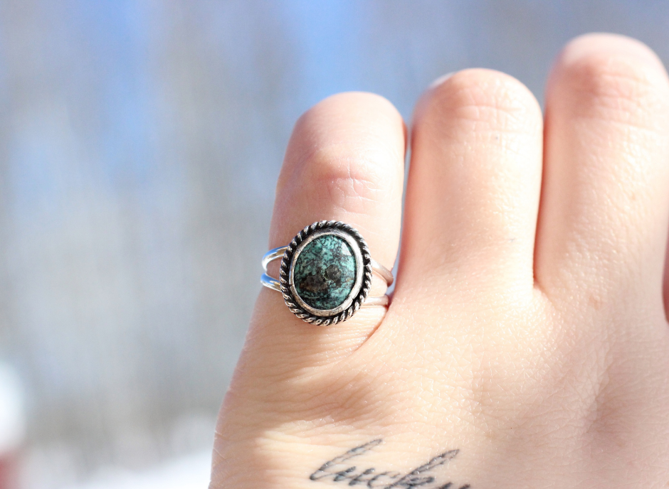 Turquoise Ring // Size 6