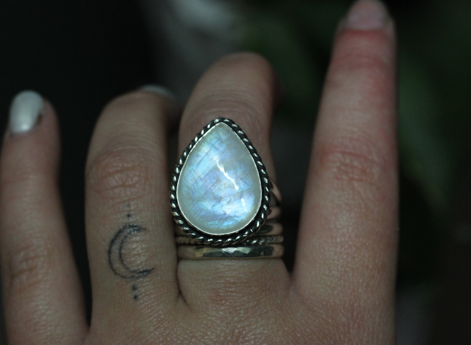 Rainbow Moonstone Ring // Size 10