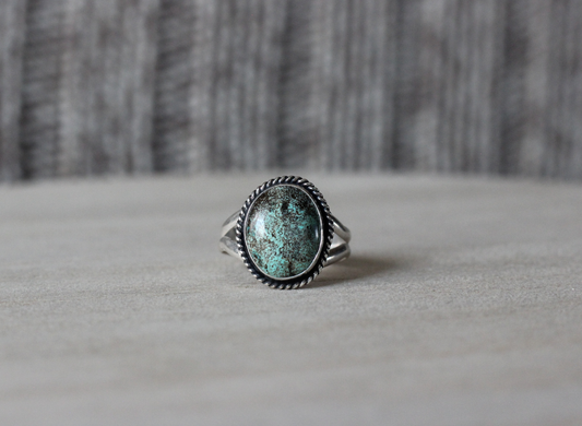 Turquoise Ring // Size 8 // OOAK
