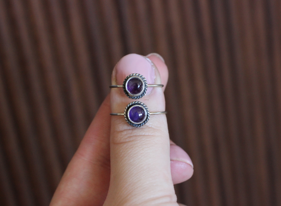 Amethyst Lasso Stackers // Size 8, 9