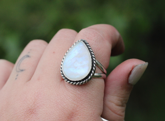 Rainbow Moonstone Ring // Size 10
