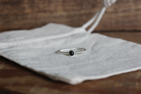 Onyx Twist Ring // Made to Order