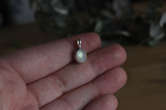 Rainbow Moonstone Pendant