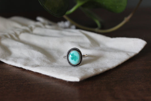 Turquoise Ring // Size 8.25