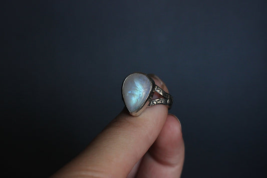 Rainbow Moonstone Ring // Size 8
