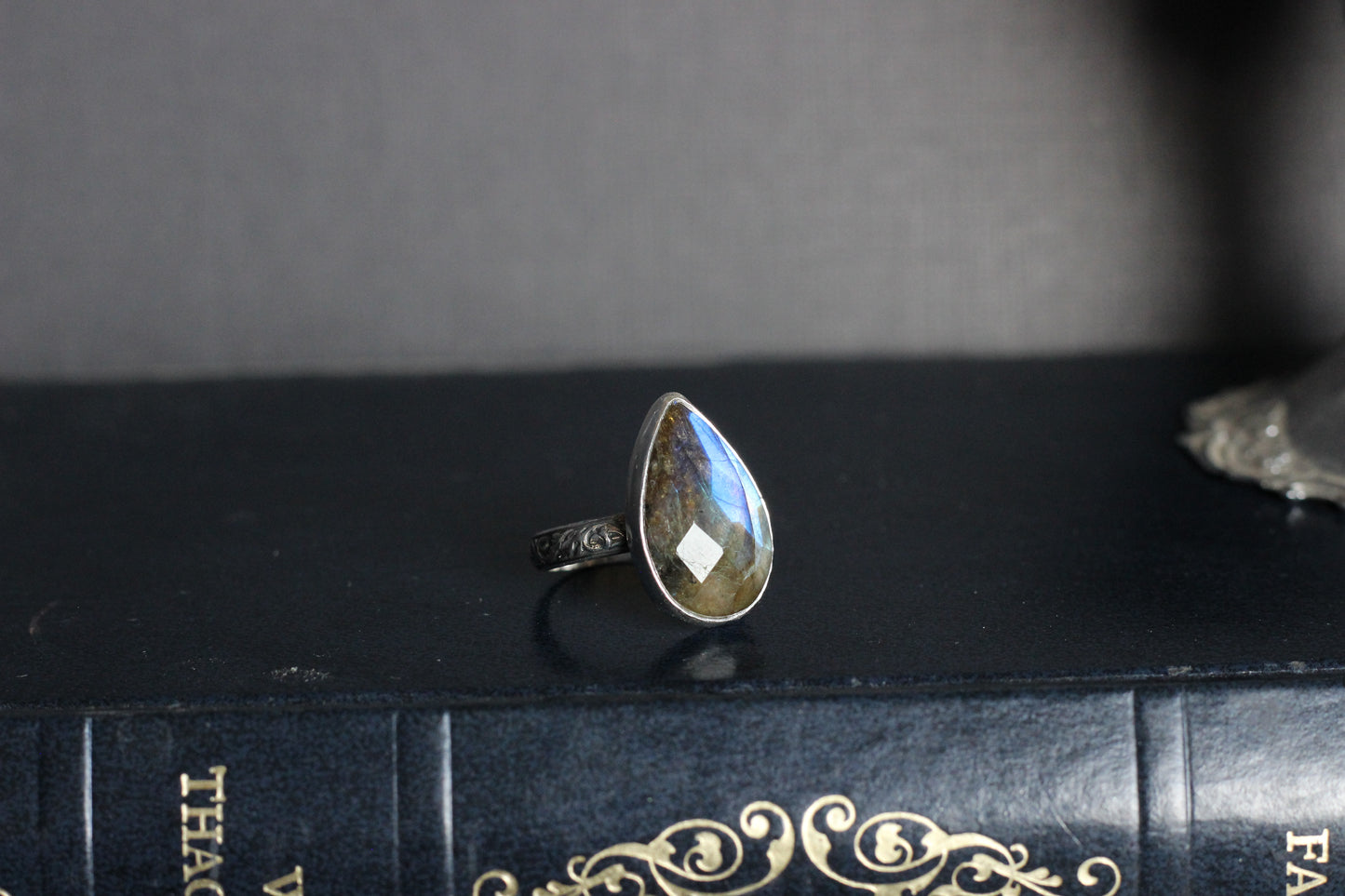 Rose Cut Labradorite Ring // Size 8